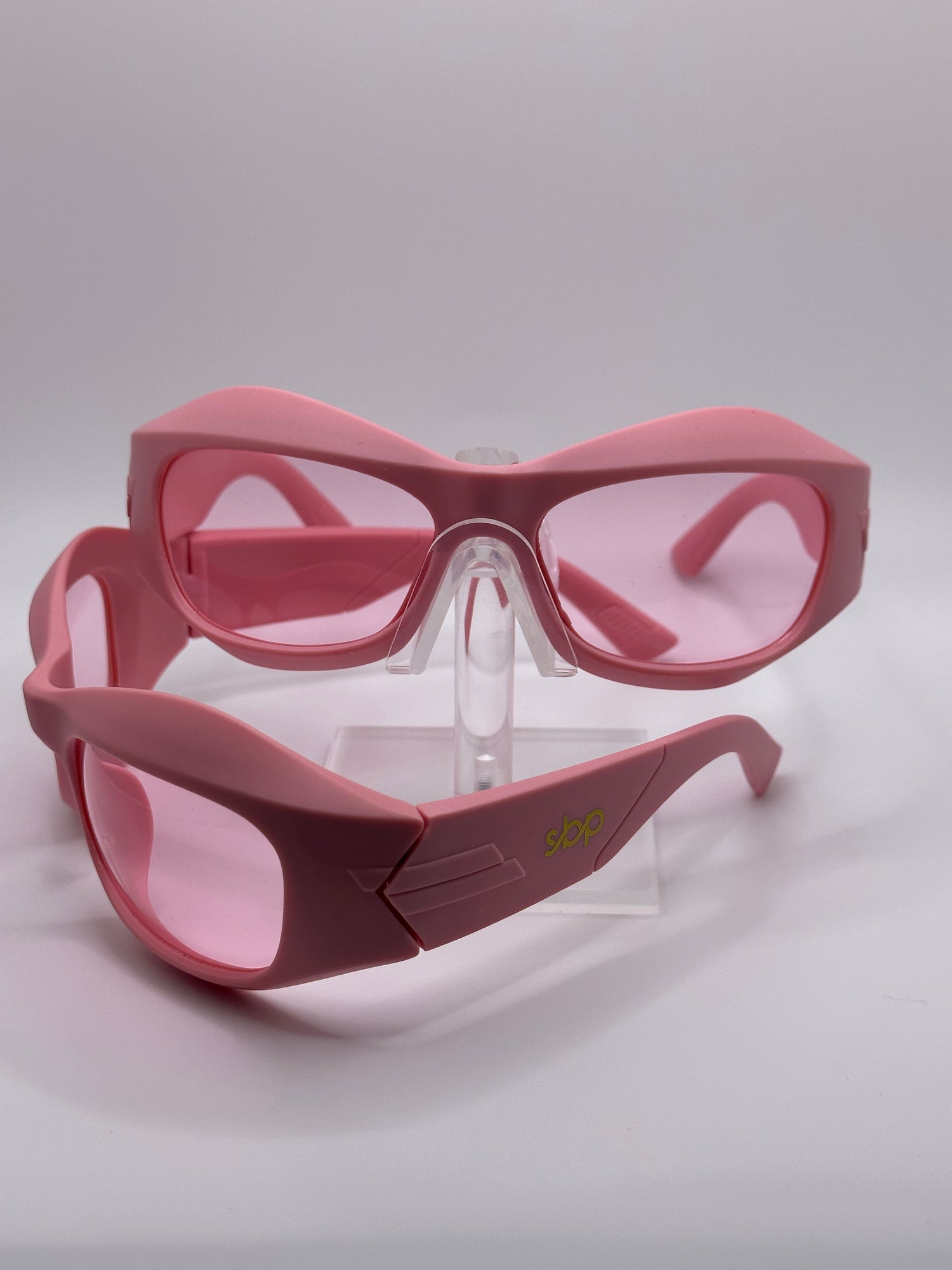 BADDIE SHADES BY PAIGE