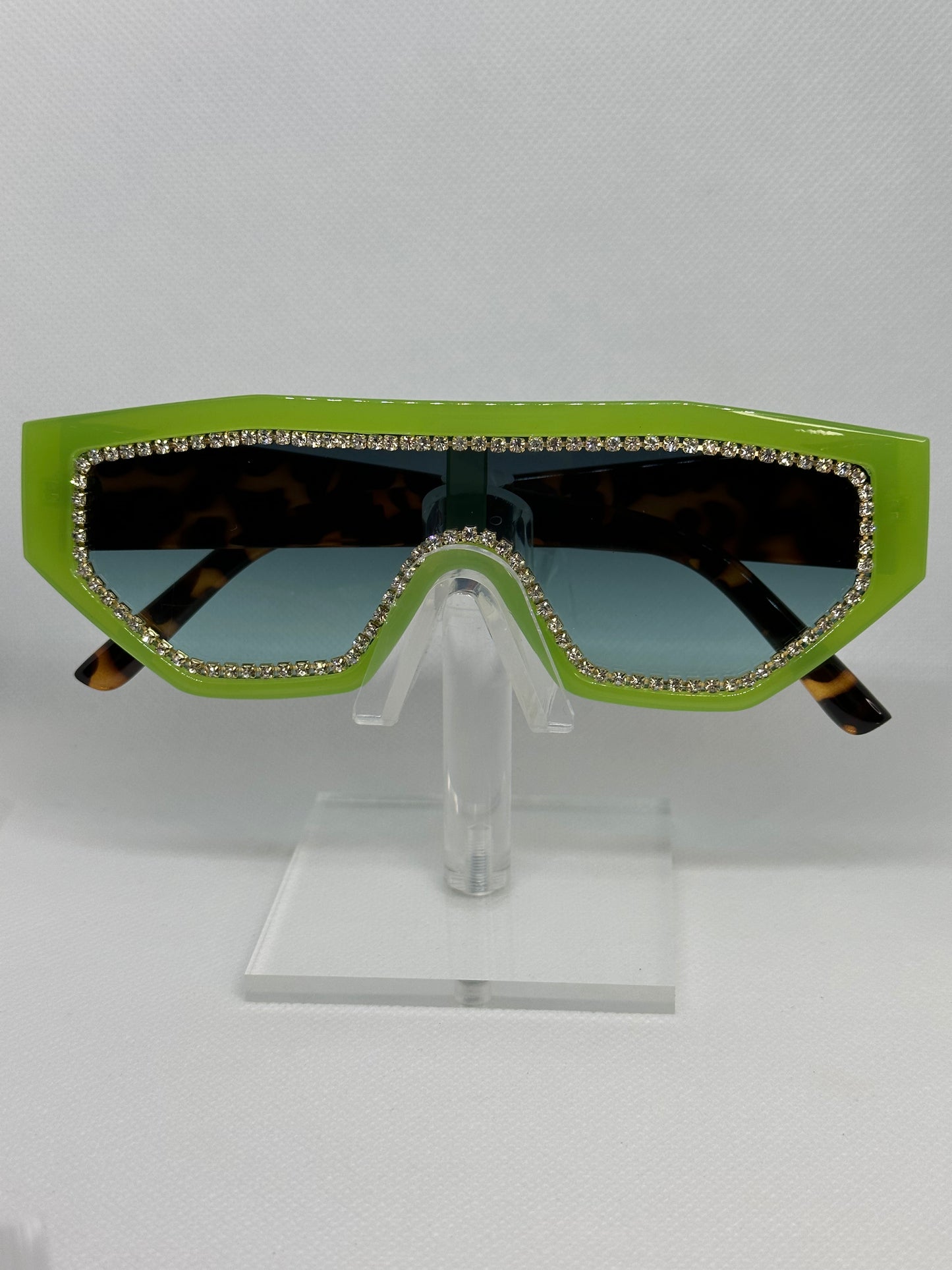 Hollywood shades